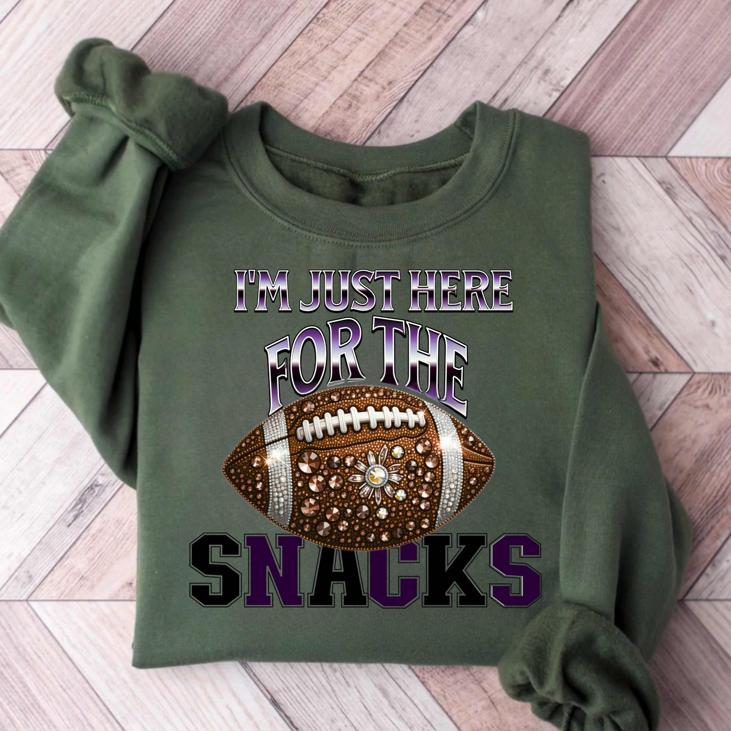 FOOTBALL SNACKS    Pullover Hoodie