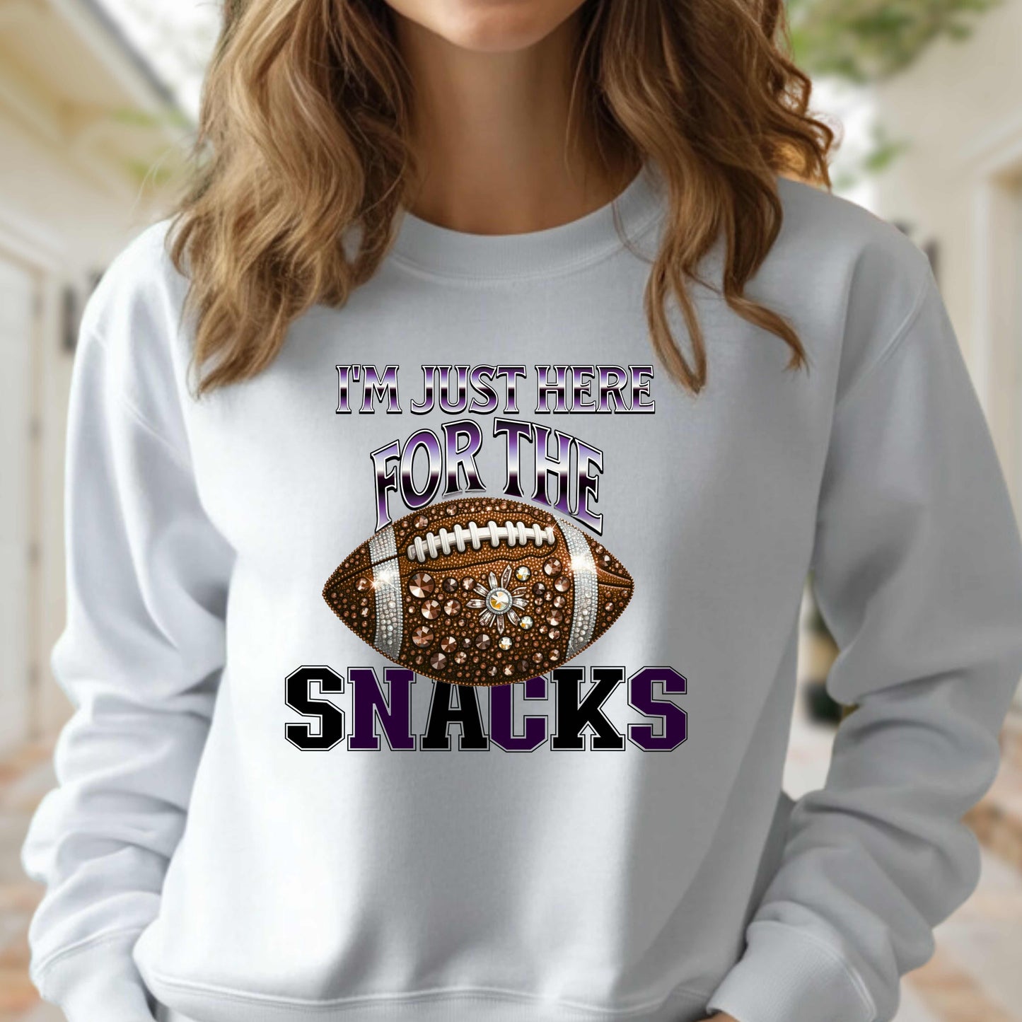 FOOTBALL SNACKS    Pullover Hoodie