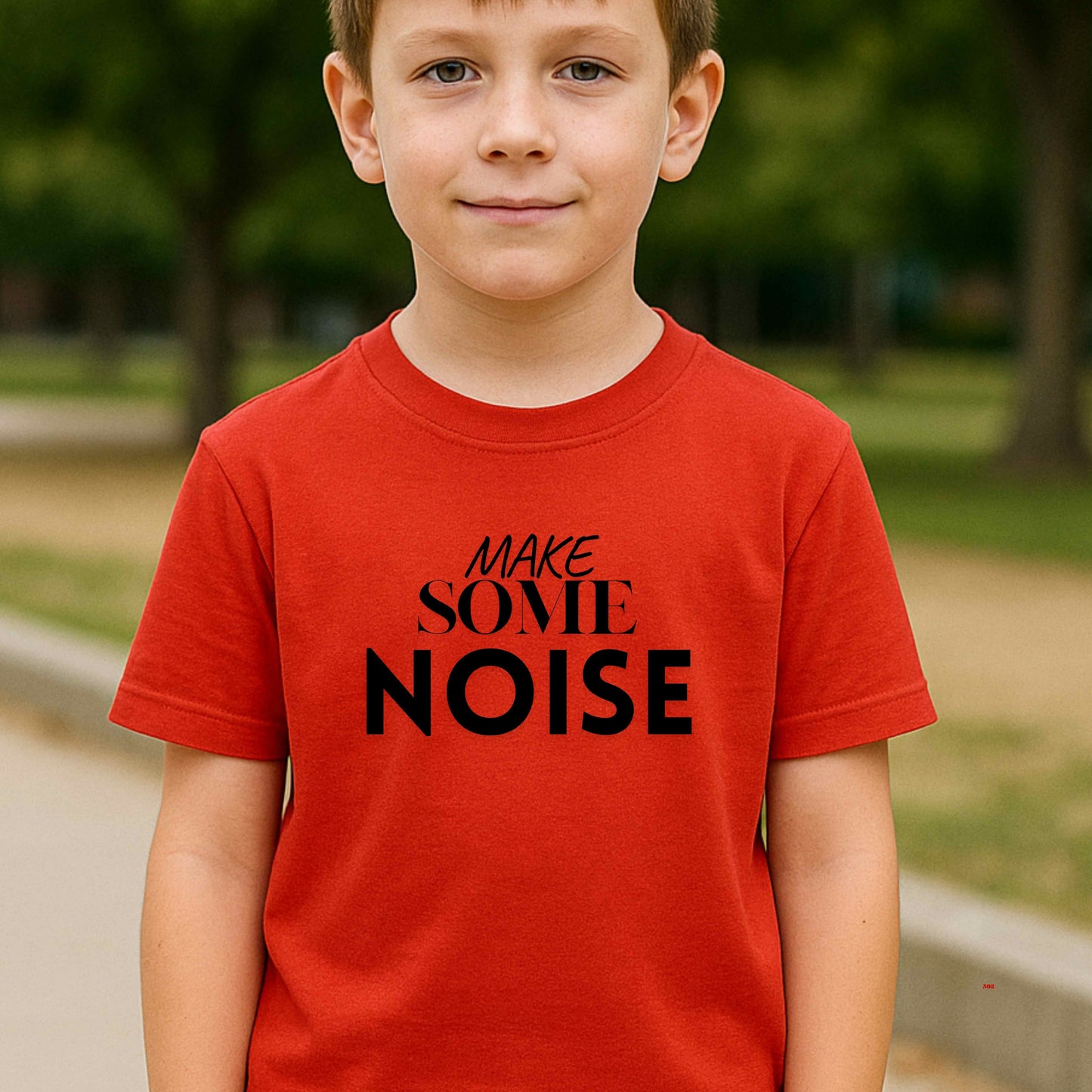 MAKE SOME NOISE   T-Shirt