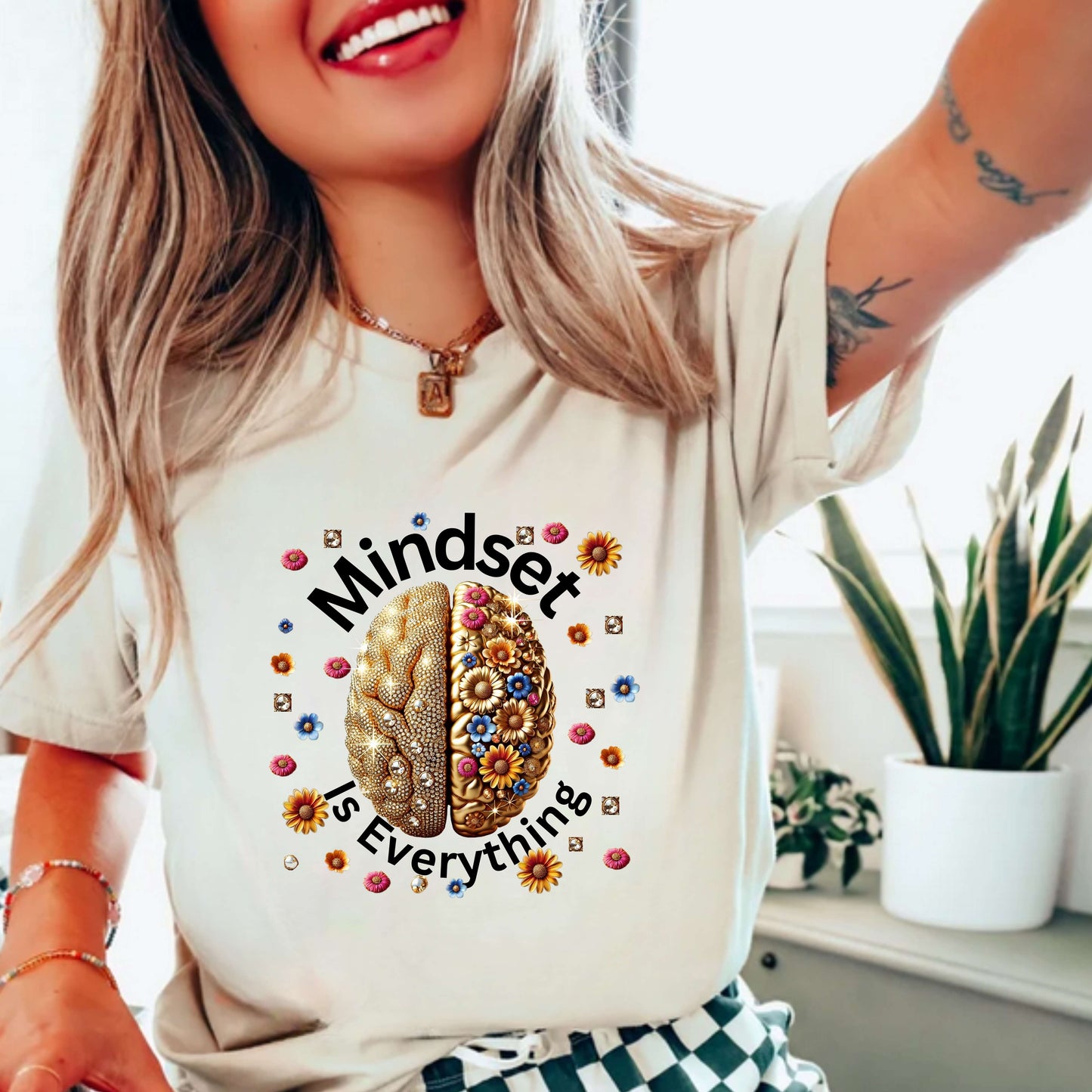 gold mindset. T-Shirt