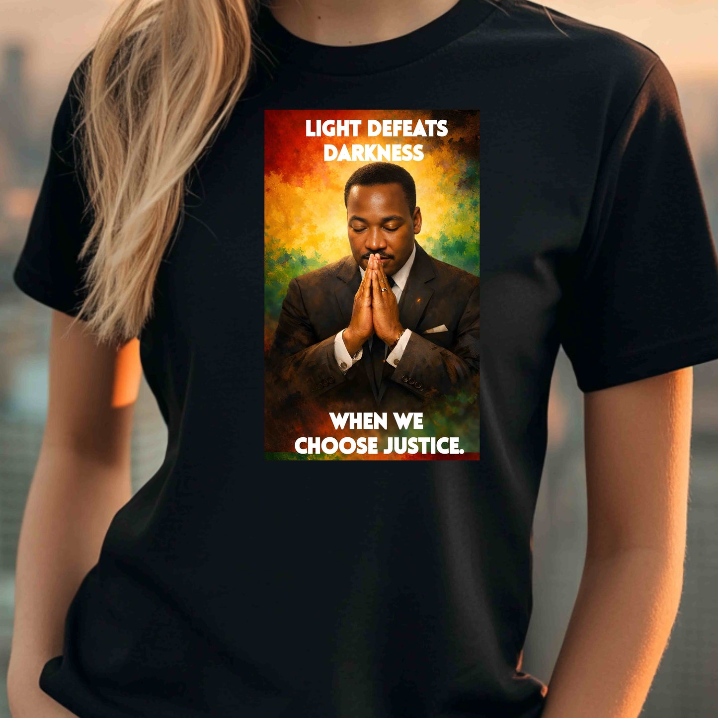 MLK LIGHT DEFEATS DARKNESS. T-Shirt