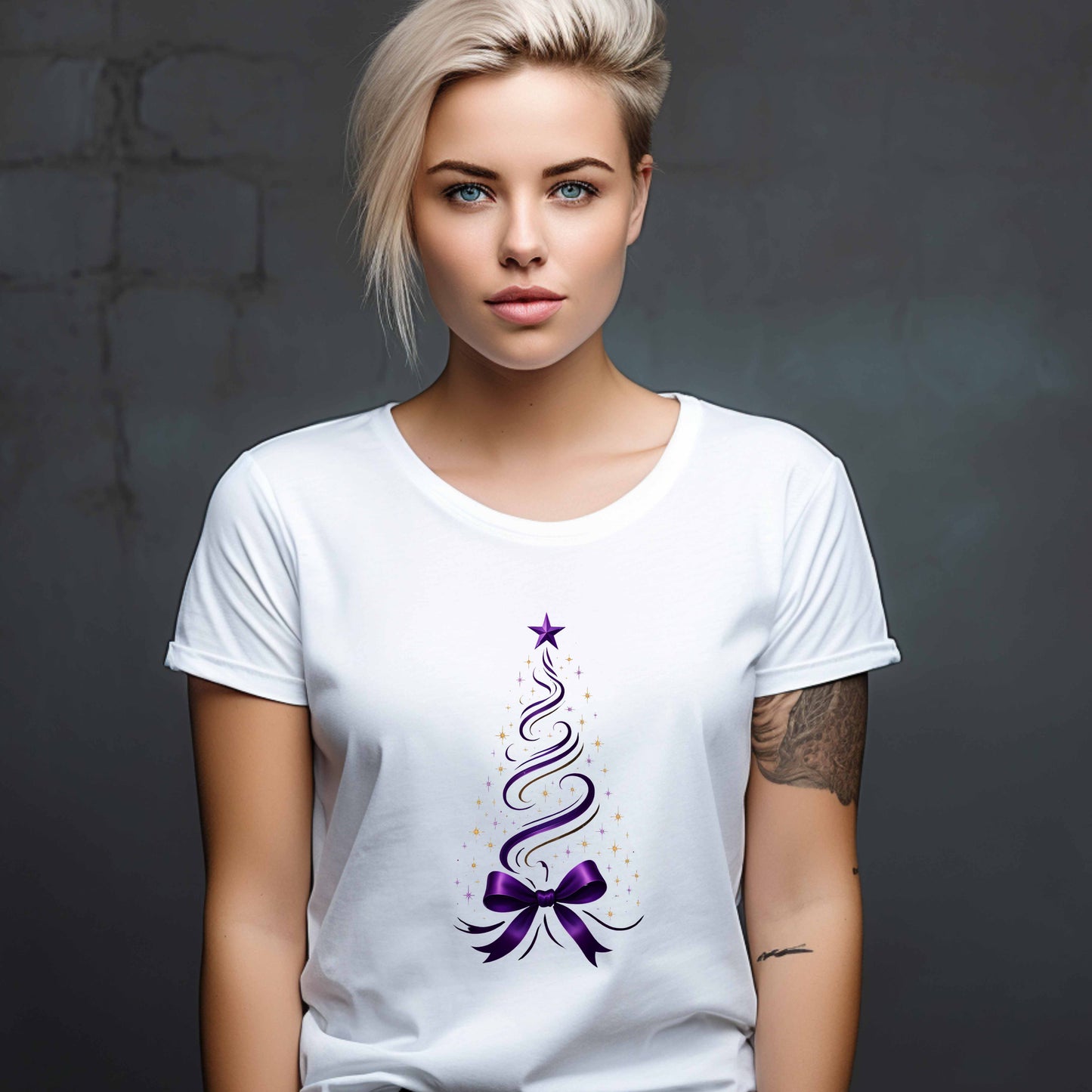 PURPLE CHRISTMAS TREE WITH GOLD STARS T-Shirt